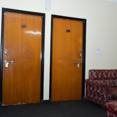 דיגה Hotel Dolphin מראה חיצוני תמונה
